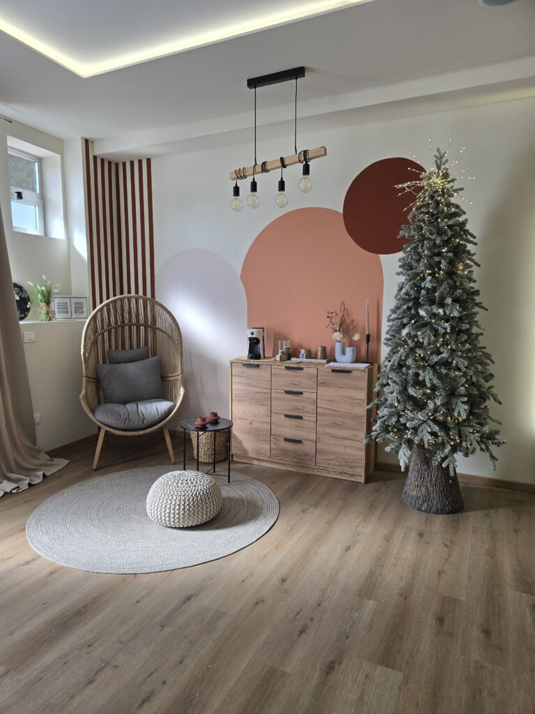 Gift Pilates. Puoi scegliere tra pacchetti di Pilates con le grandi macchine, mensili di Yoga e Pilates di gruppo, oppure lezioni singole. Contatta la segreteria